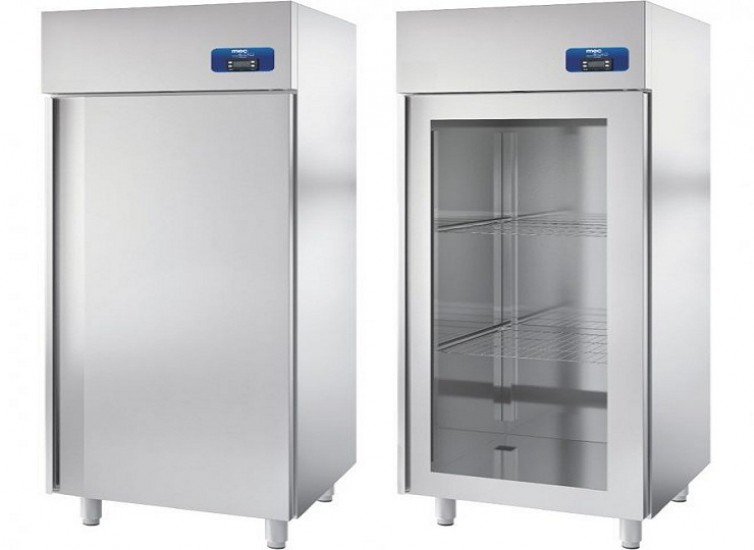 600LT REFRIGERATED CABINETS